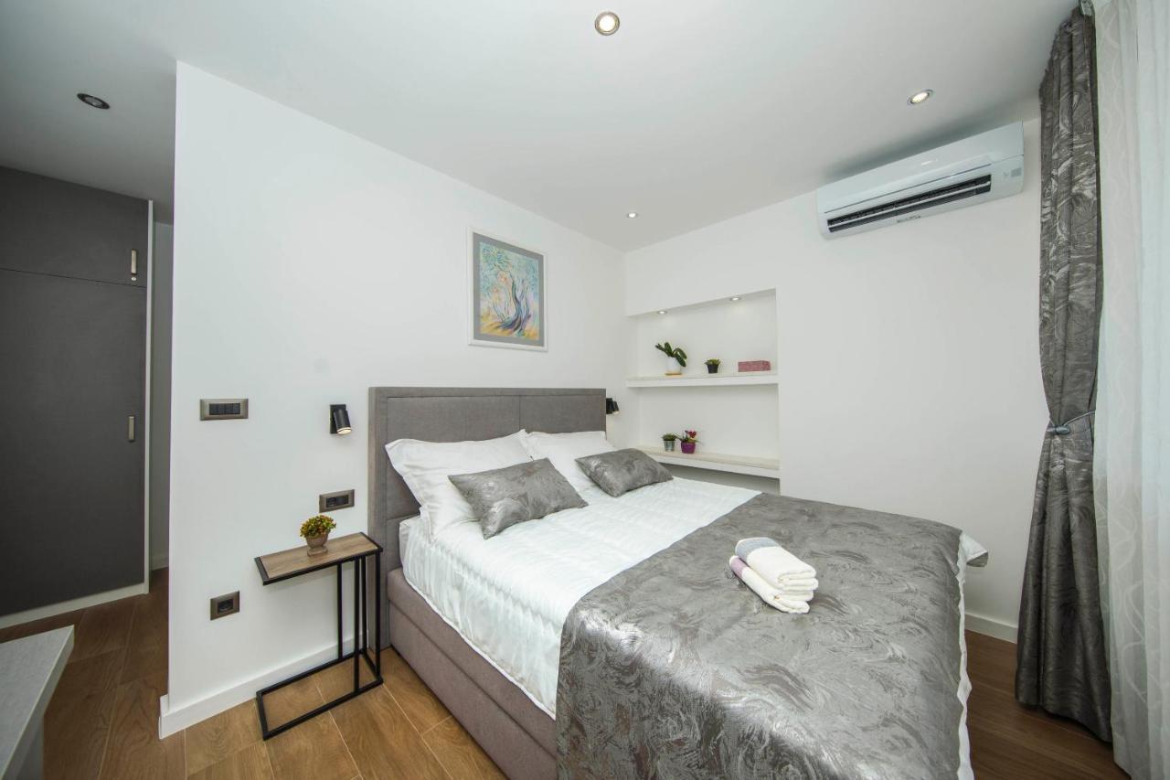 Ferienwohnung Sunrise View Balcony Split Exterior foto